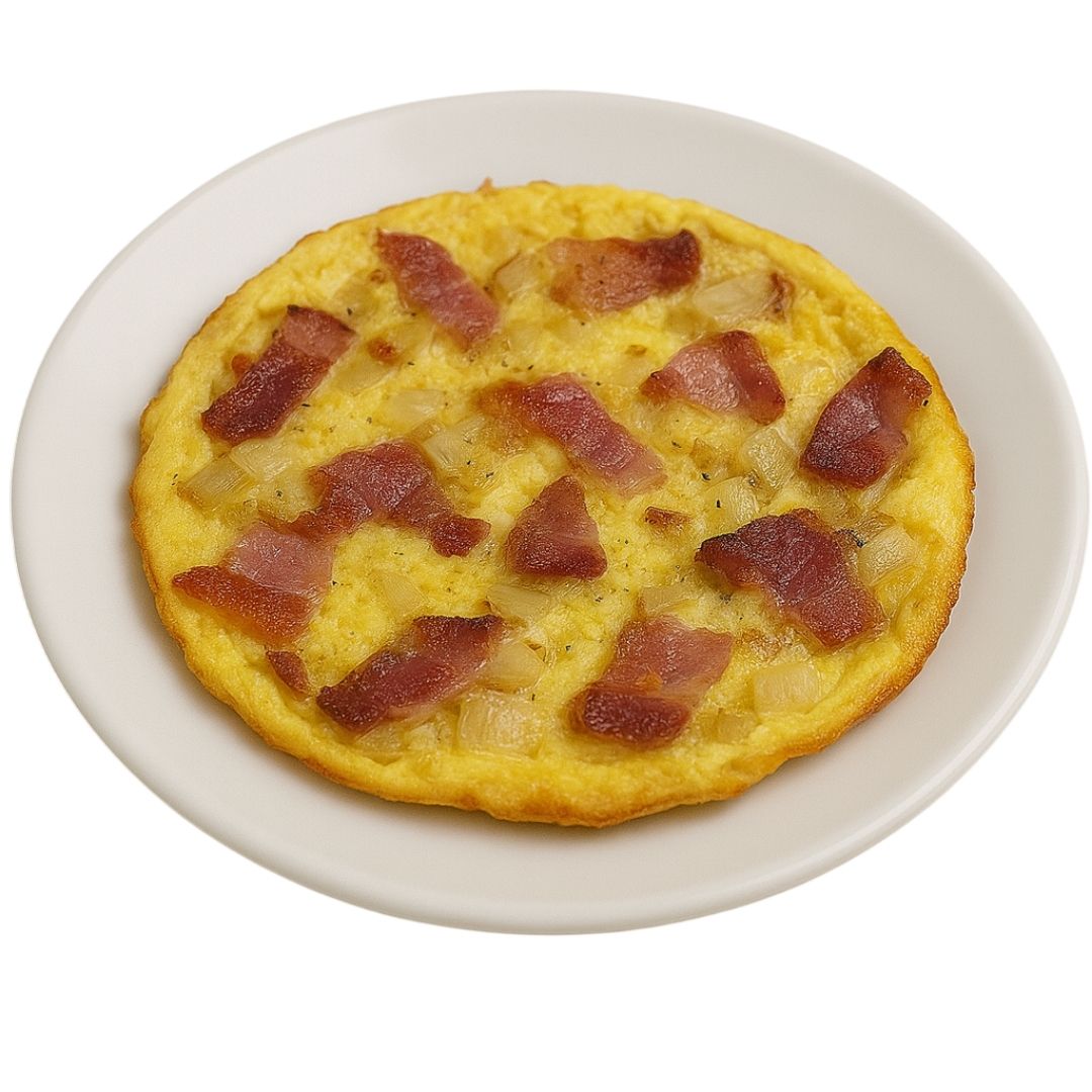 Omlet z boczkiem i cebulą - KuchennyDom.pl